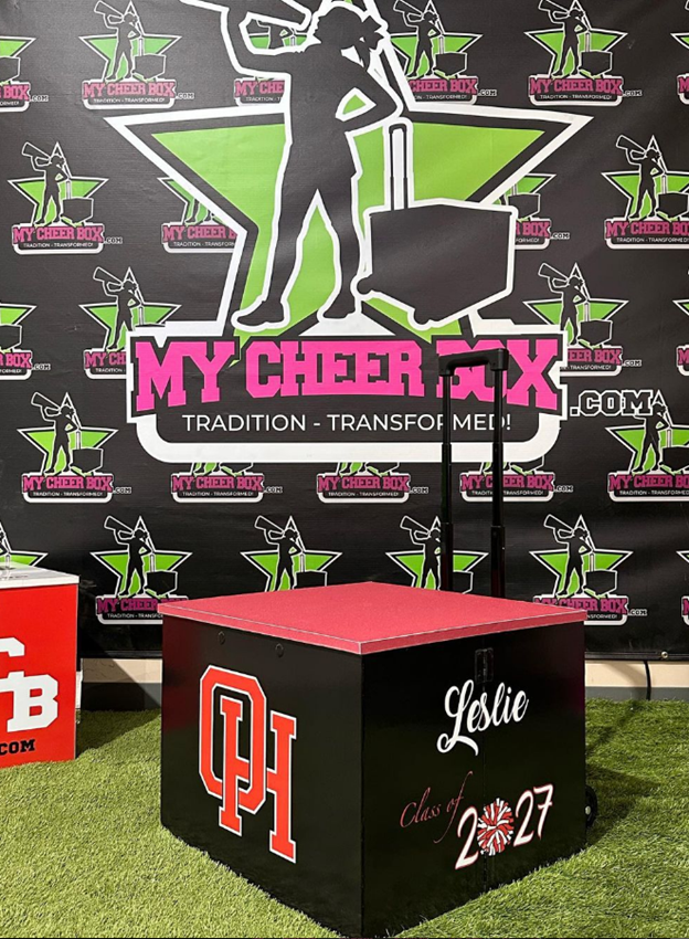 Oak Hills 18” Elite Series Cheer/Song Box